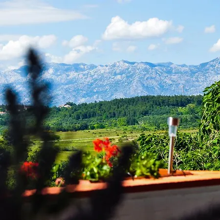 Rustic Mariva Lejlighed