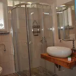 Rustic Mariva Apartmán *