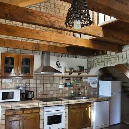 Rustic Mariva 公寓 Ljubač